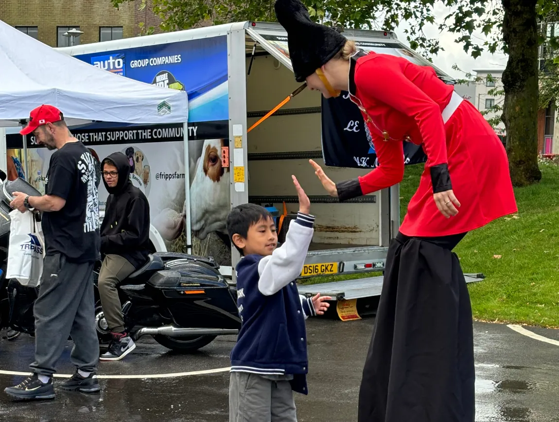 https://beentertained.premiumproductions.co.uk/wp-content/uploads/2026/01/Acts-Speciality-Acts-Stilt-Walkers-1.webp